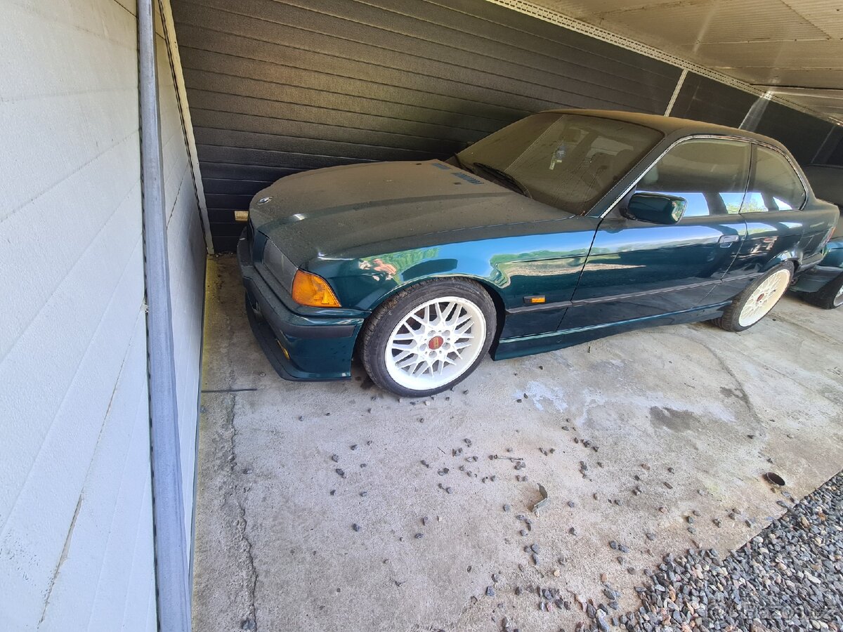 BMW E36 coupe 1.8 iS - 5