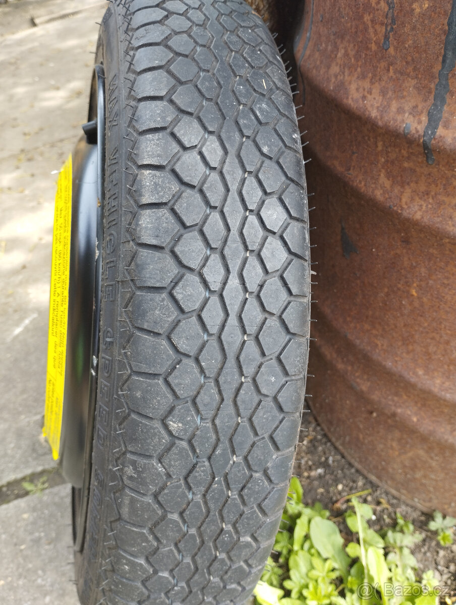 VW polo, Seat - dojezdové kolo zn. Michelin - 5