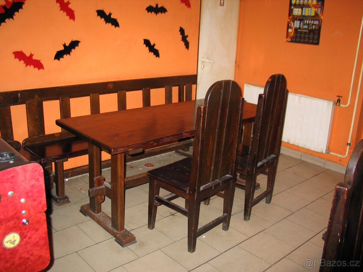 Masívní stůl a 6 židlí - 5