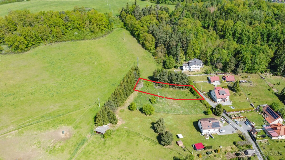 Pozemek určený k výstavbě domu 1678 m2 v Kolinci - 5