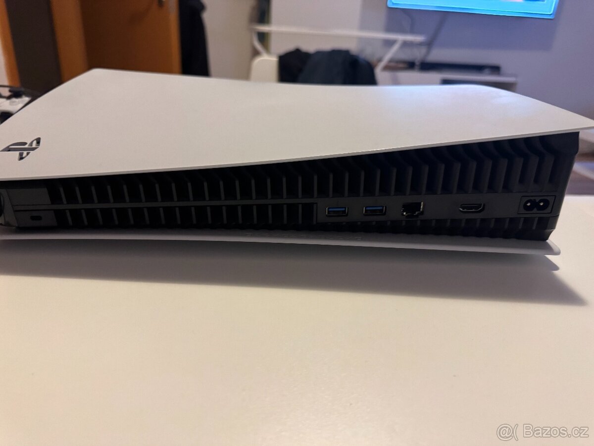 Playstation 5 s mechanikou - REZERVOVANO - 5