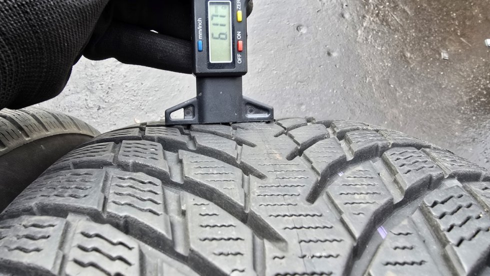 Zimní pneu 225/55/17 Nokian - 5