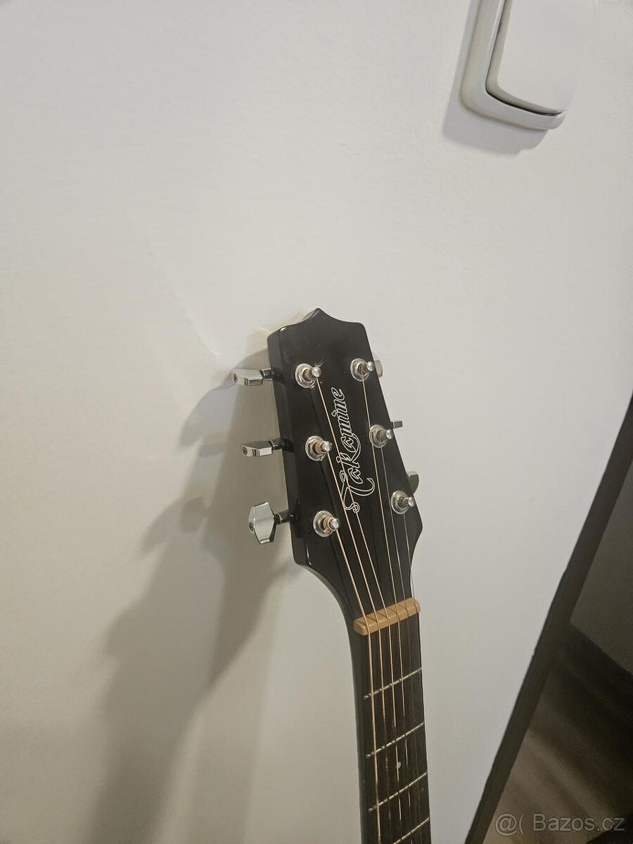 Elektroakustická kytara Takamine - 5