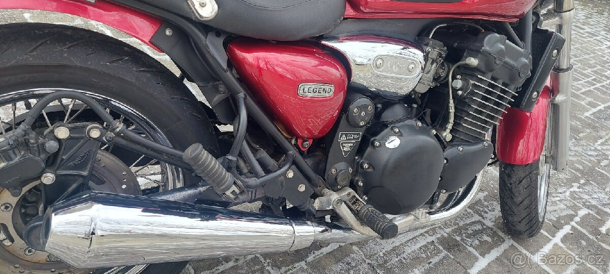 Triumph Legend - 5