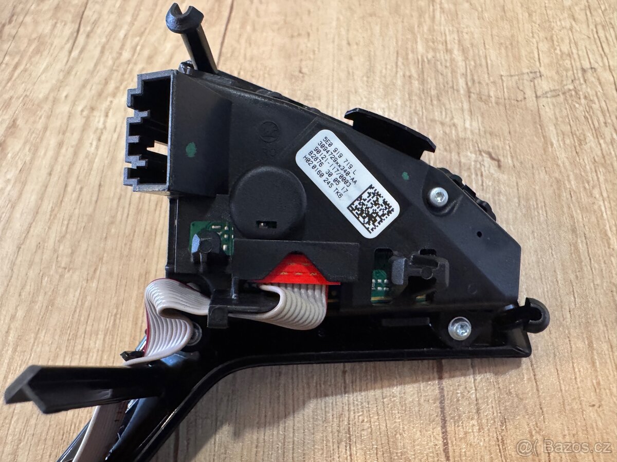 multifunkční tlačítka Škoda - 5