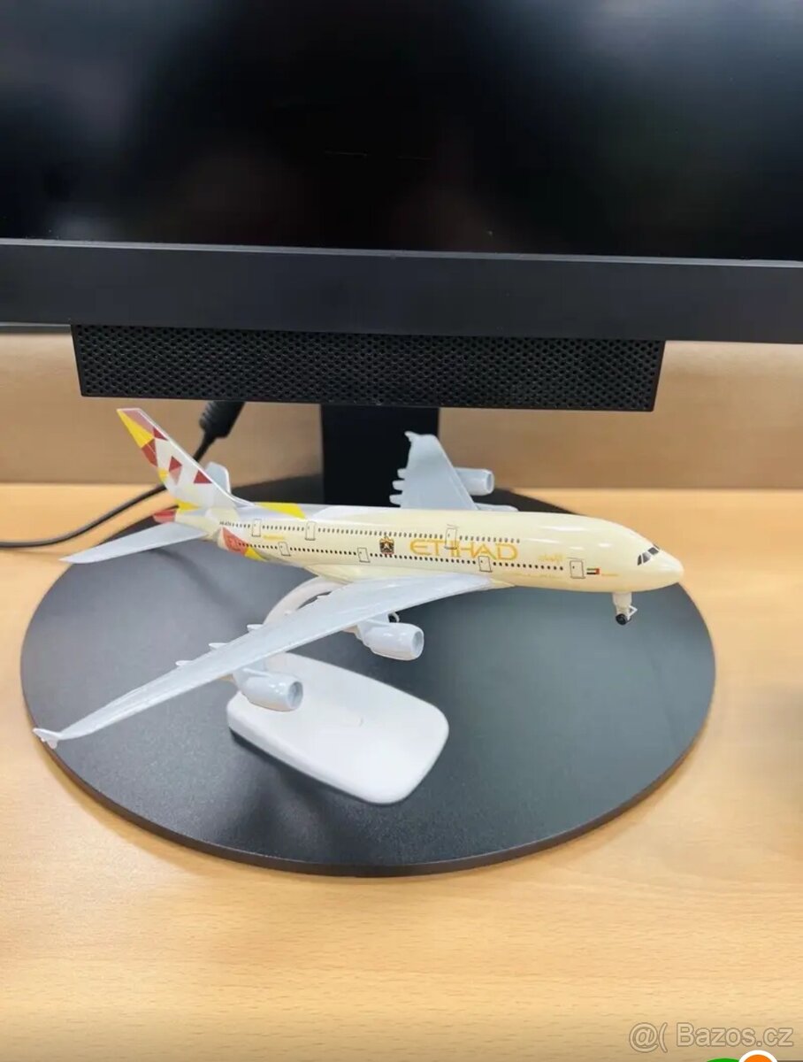 Model letadla NOVÝ, různé - 5