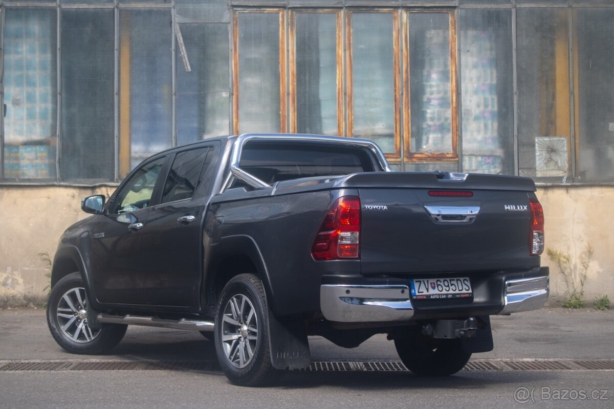 Toyota Hilux DC 2.4 I D-4D Executive A/T