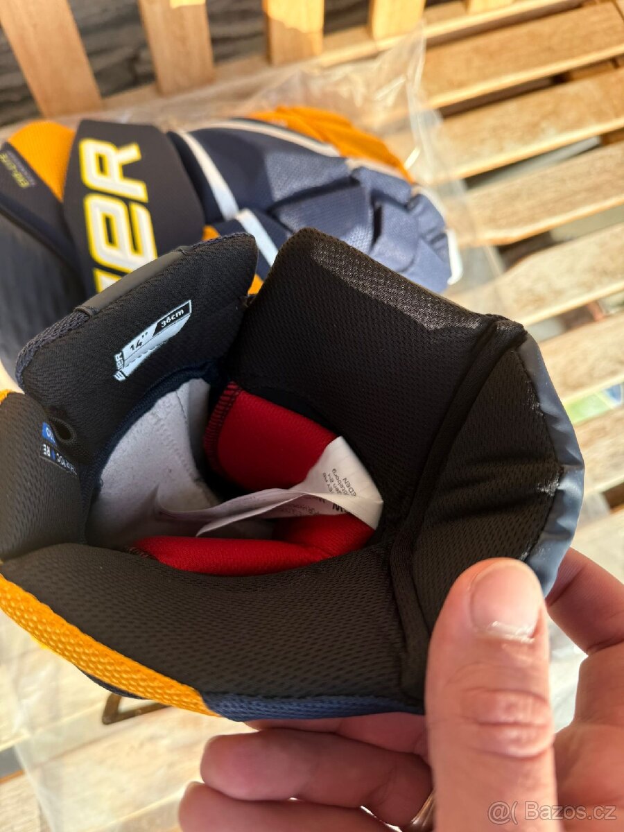 Rukavice Bauer Hyperlite. Velikost 13 i 14. Pc.5990kc - 5
