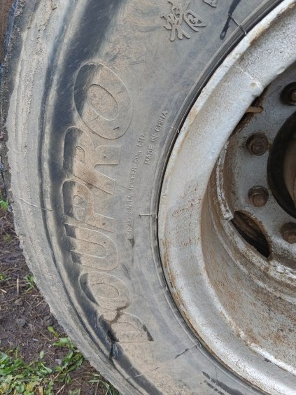 OBUTA KOLA TATRA 815 - 5