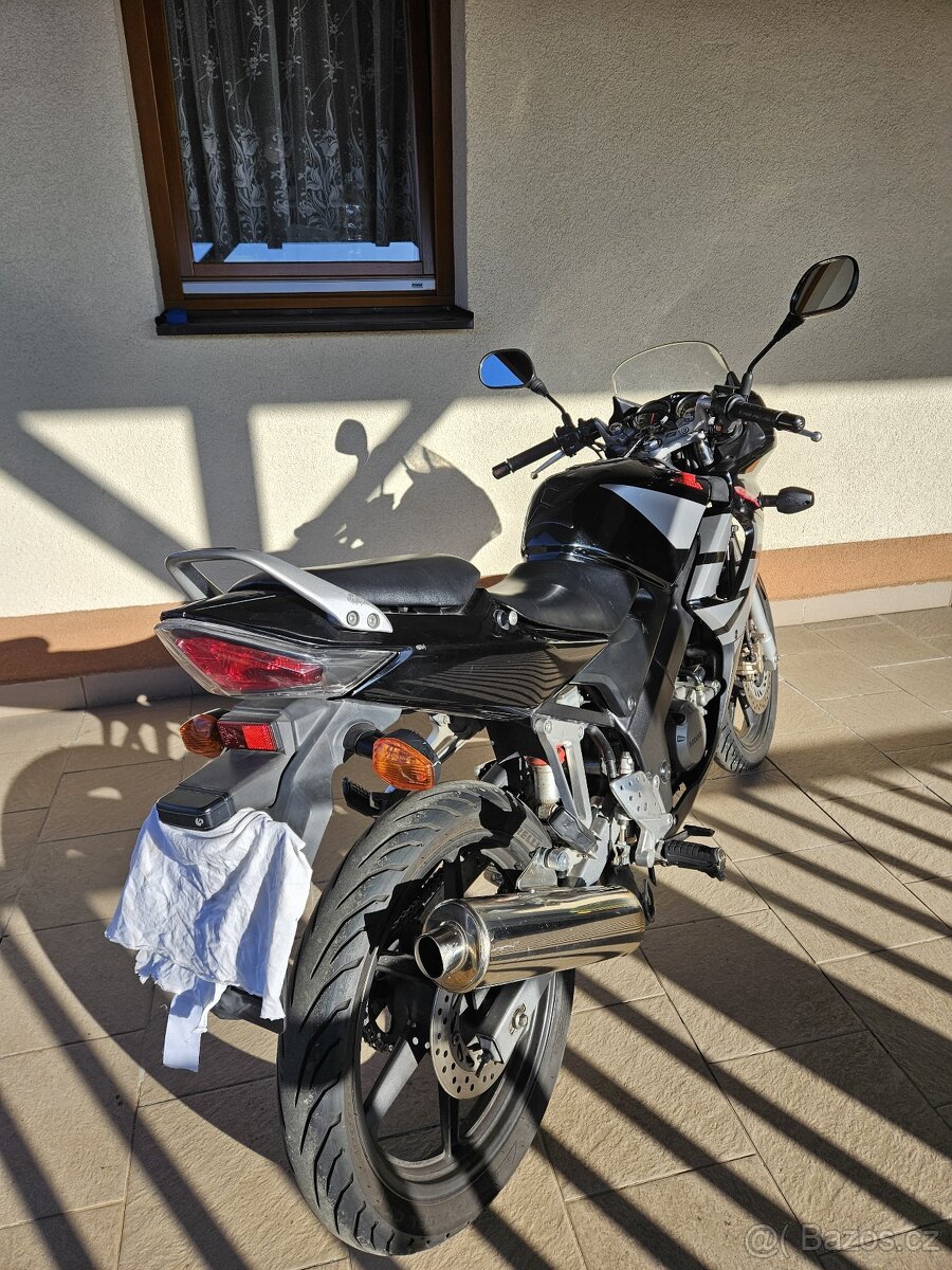 Honda CBR 125 R - 5