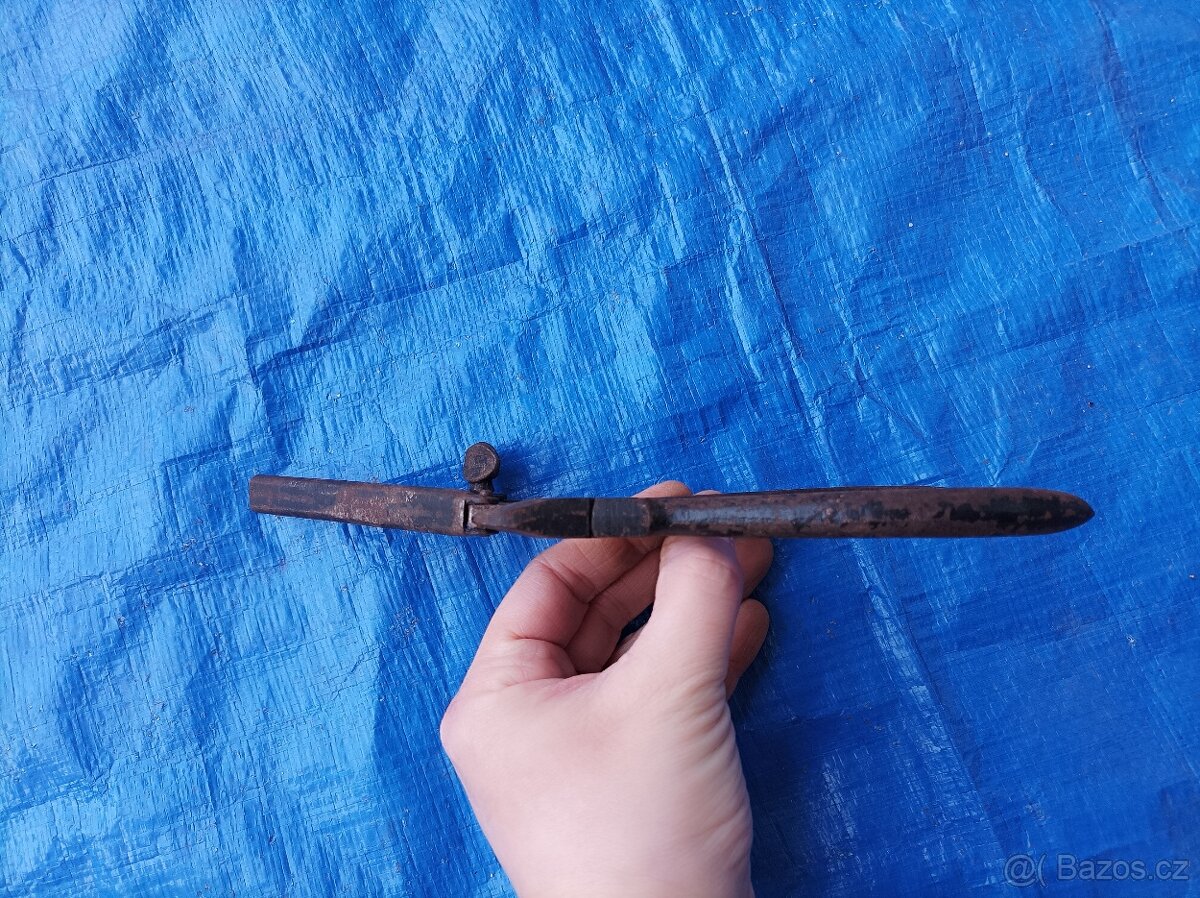 Kleště na šraňkování pil - 5