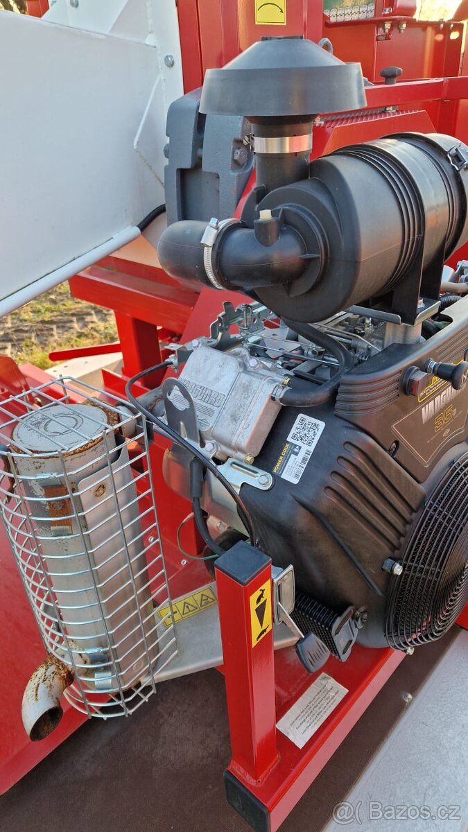 Štěpkovač (špalíkovač) URBAN SMH110 - 5