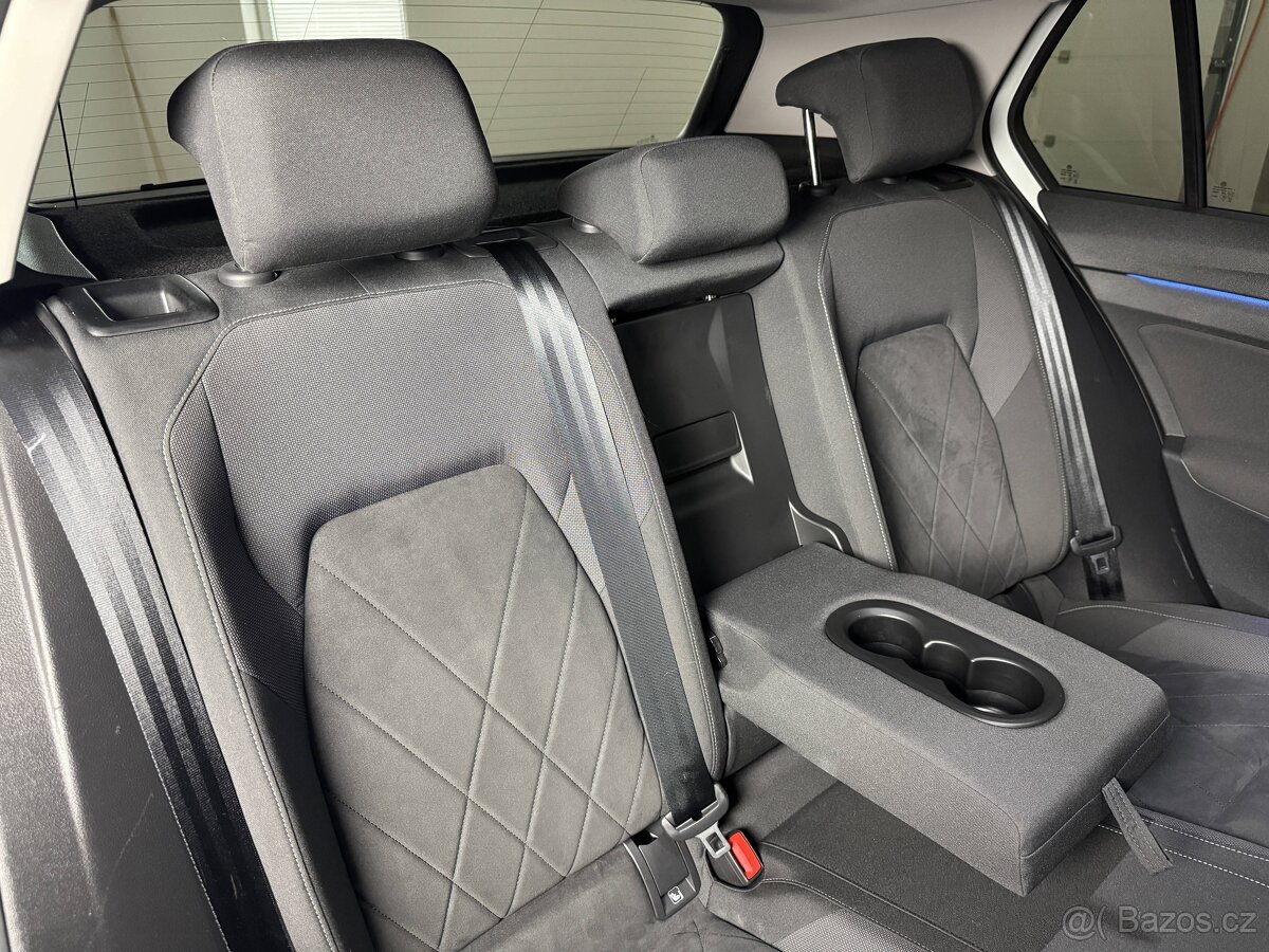 Volkswagen Golf 2.0TDi Life IQ Light Panorama Virtual - 5