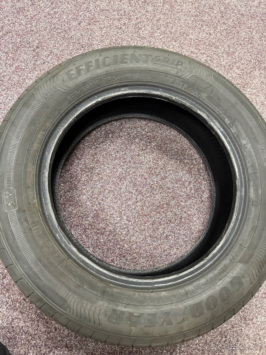 Letní Pneu 205/60 R16 - 5