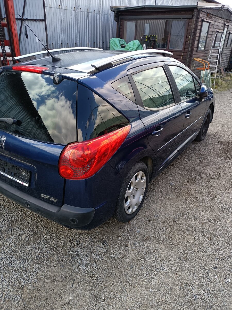 Peugeot 207sw,1,6 16V,1,6hdi,1,4i - 5