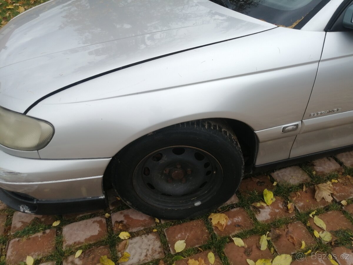 Opel omega b, 2.6 díly - 5