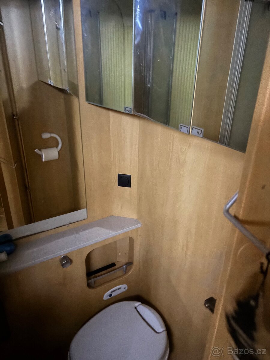Obytný vůz možná vymena - 5