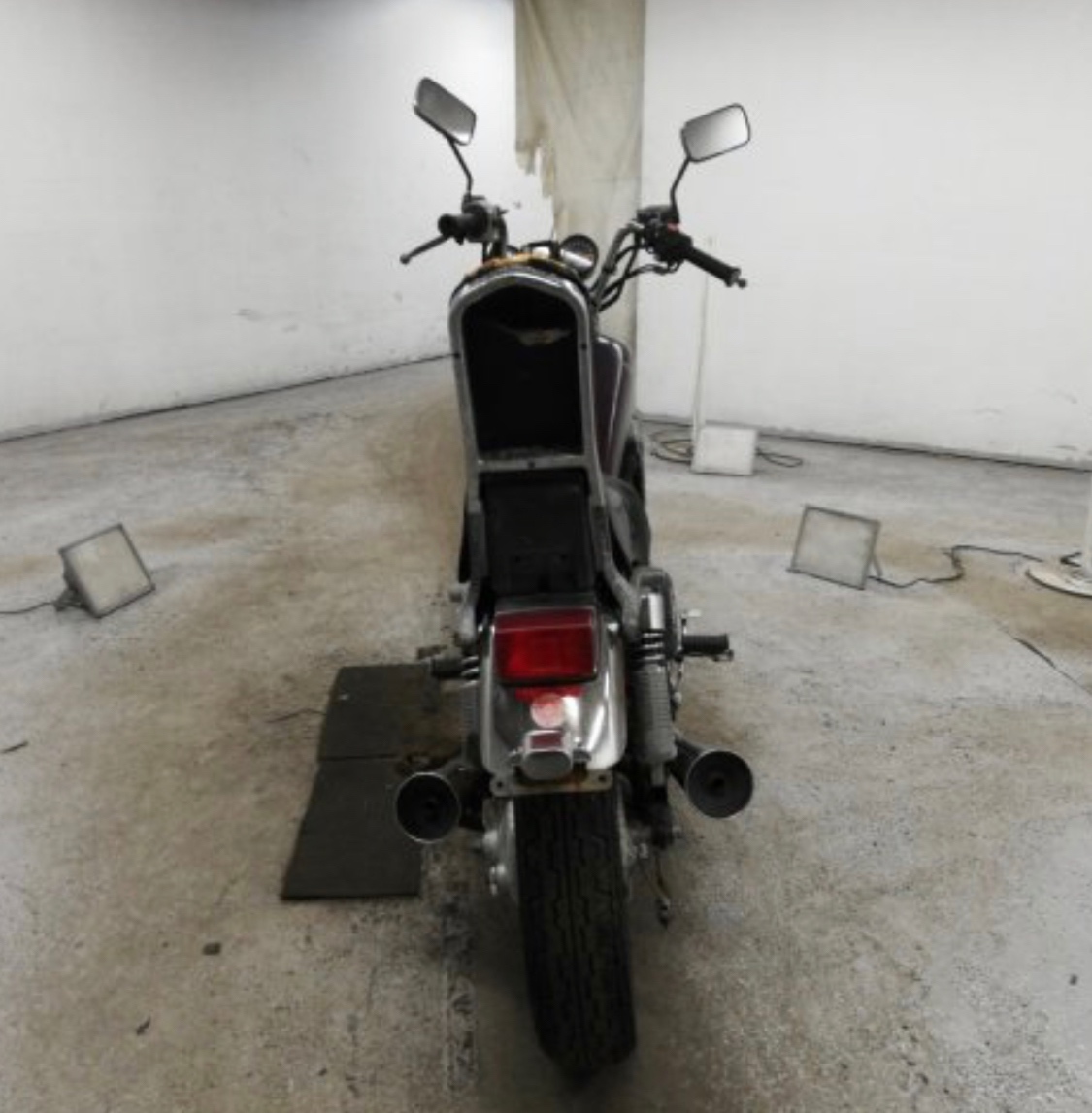 Honda VF 750 magna - 5