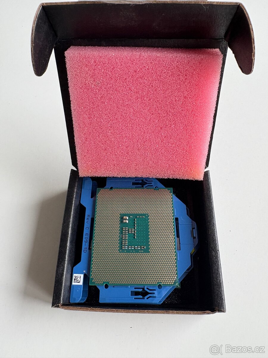 Procesor CPU, Intel, Xeon E5-2630 V2 2 kus - 5