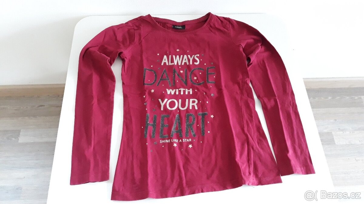 Hello Kitty taška, triko, kalhoty - 5