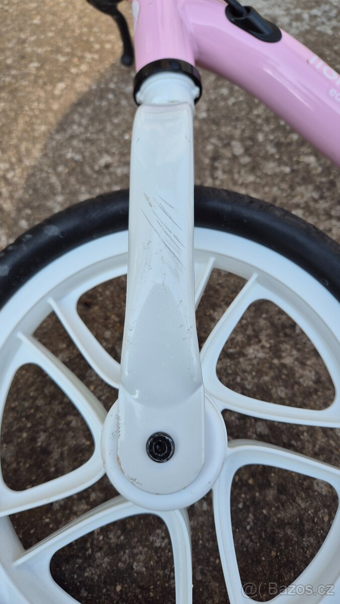 ODRÁŽEDLO LEHKÉ S BRZDOU LIONELO - 5