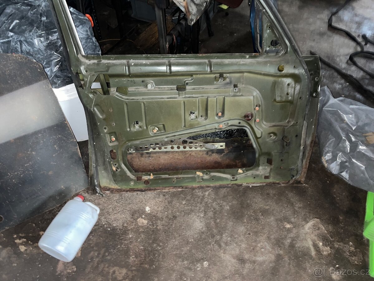 W123 komplet dveře - 5