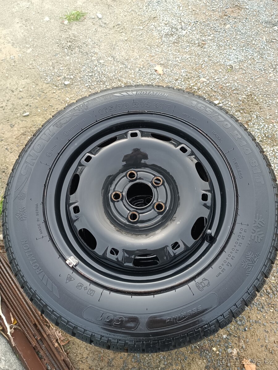 Kola Škoda Fabia - 5