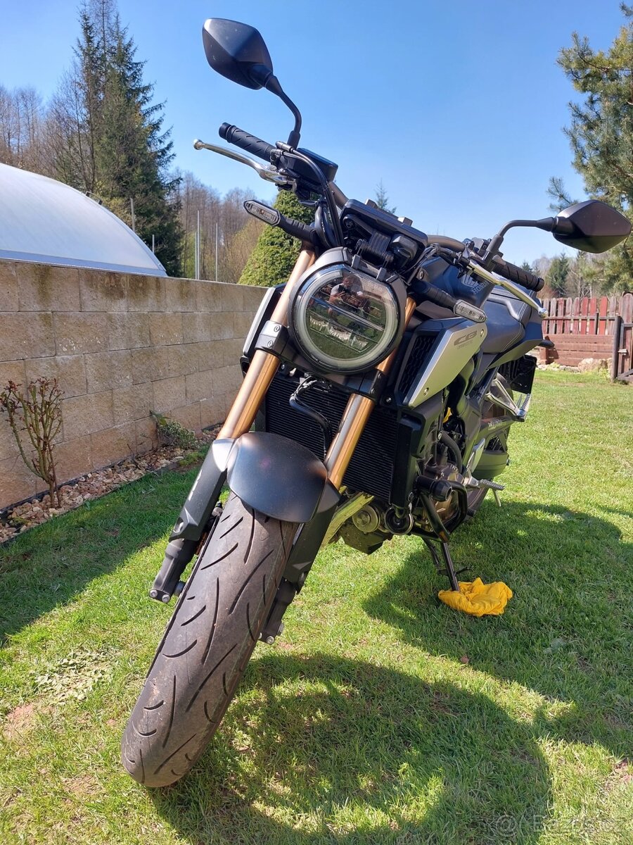 Honda cb 650 r - 5