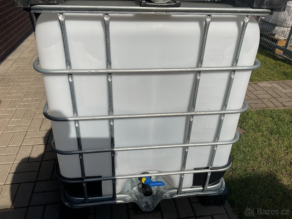 Nádrž na vodu 1000l IBC - 5