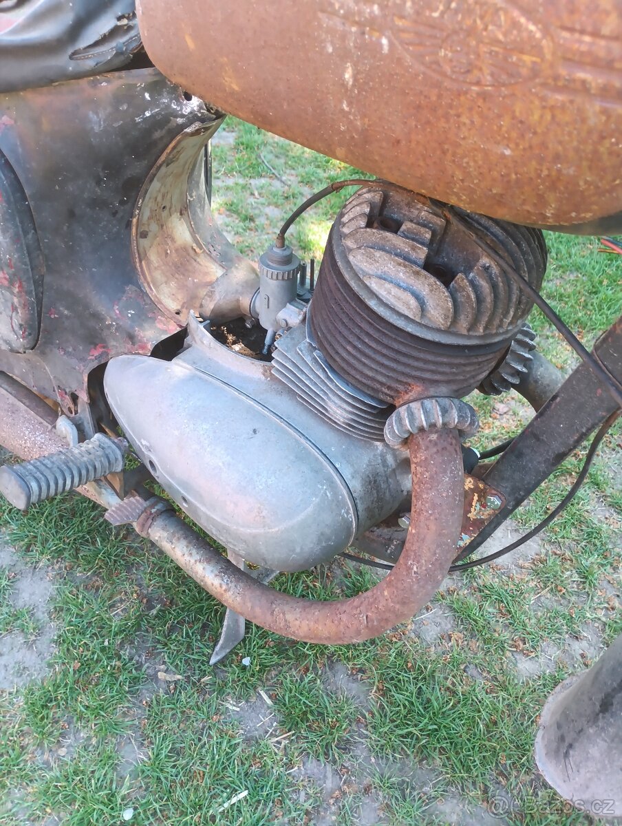 Jawa 250/353 - 5