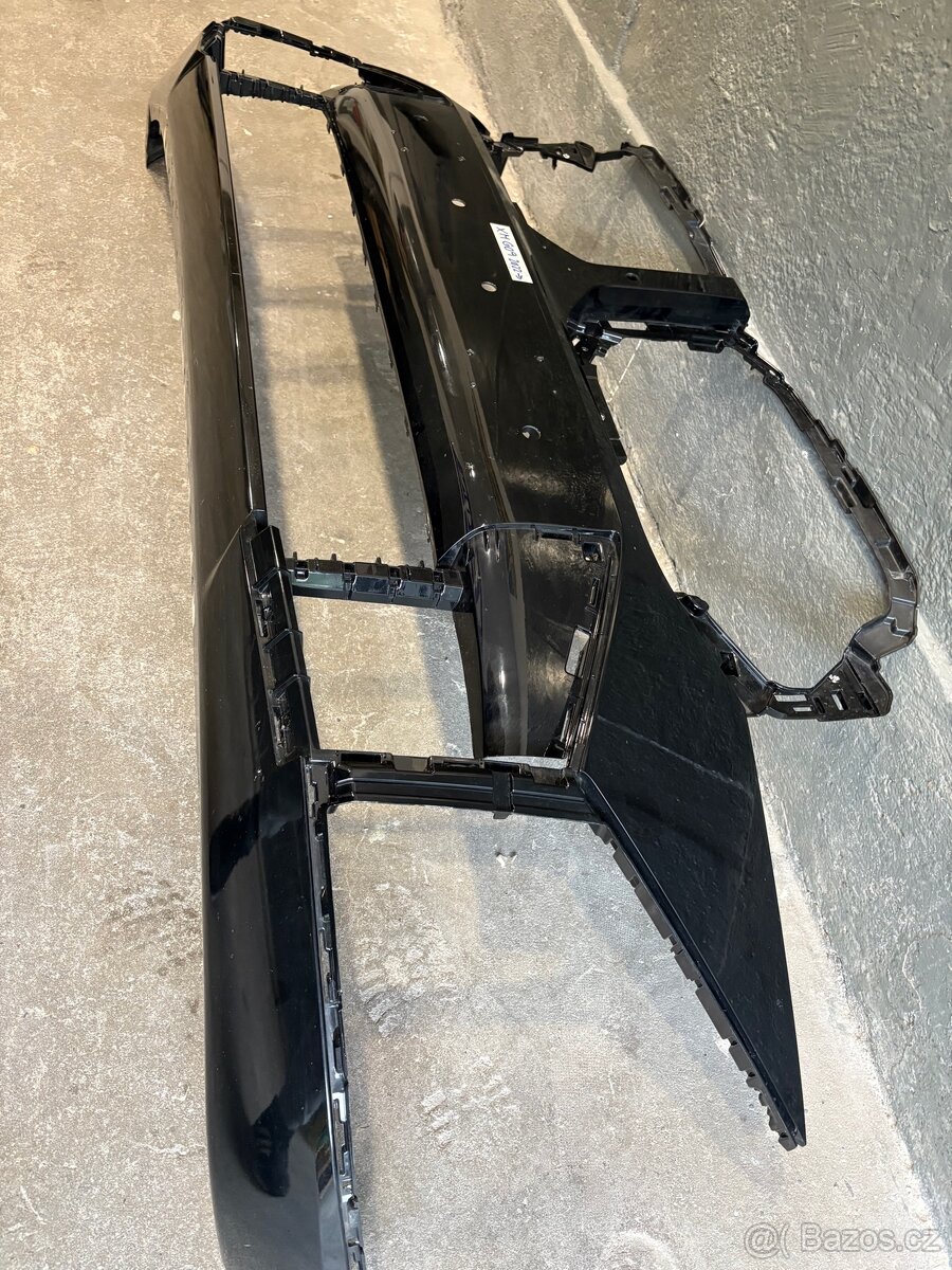BMW XM G09 - střední část předního nárazníku - 5