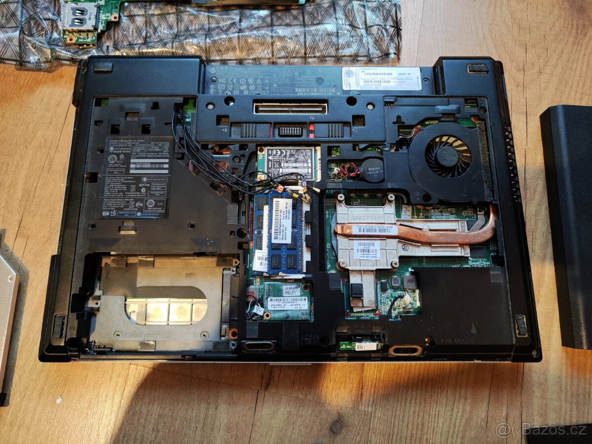 Náhradní díly z notebooku Hp Elitebook 8560p - 5