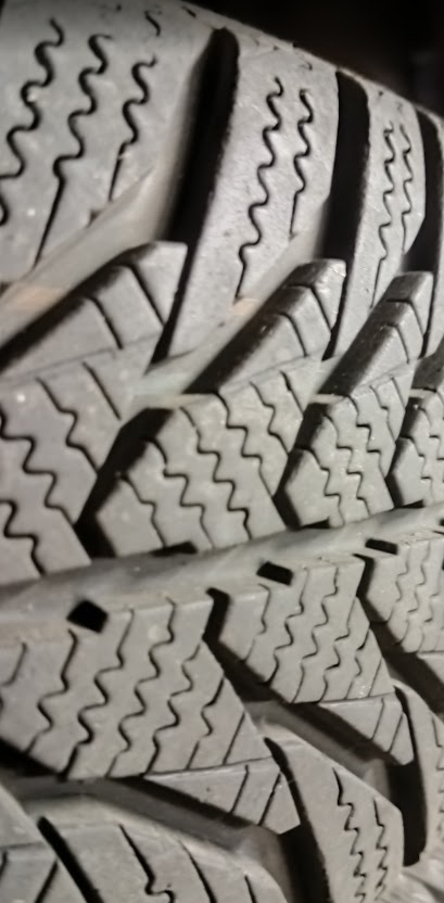 Zimní kola 175/70 R13 82T (4ks) - 5