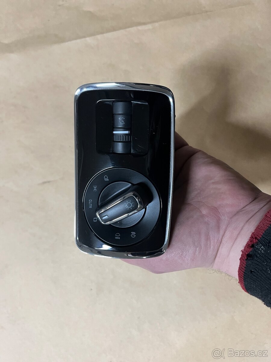 Vypínač světel Škoda Superb 2 - 5