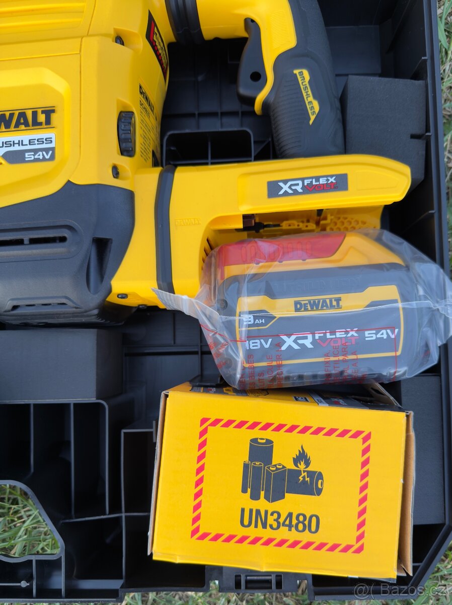 Dewalt DCH832 aku bouraci kladivo sds max - 5