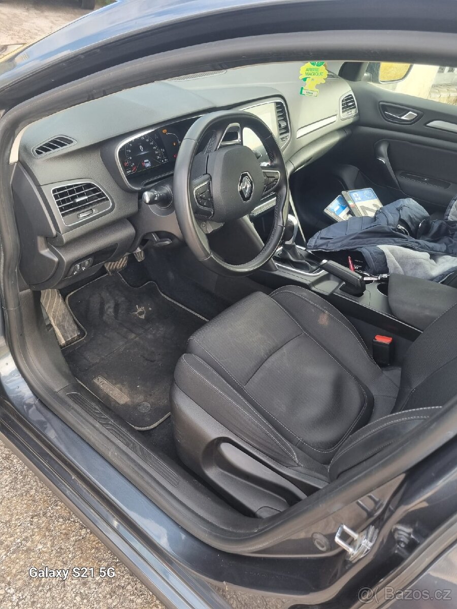 Renault Megane 1.5 BluedCi (2020) – Automat, Keyless, - 5