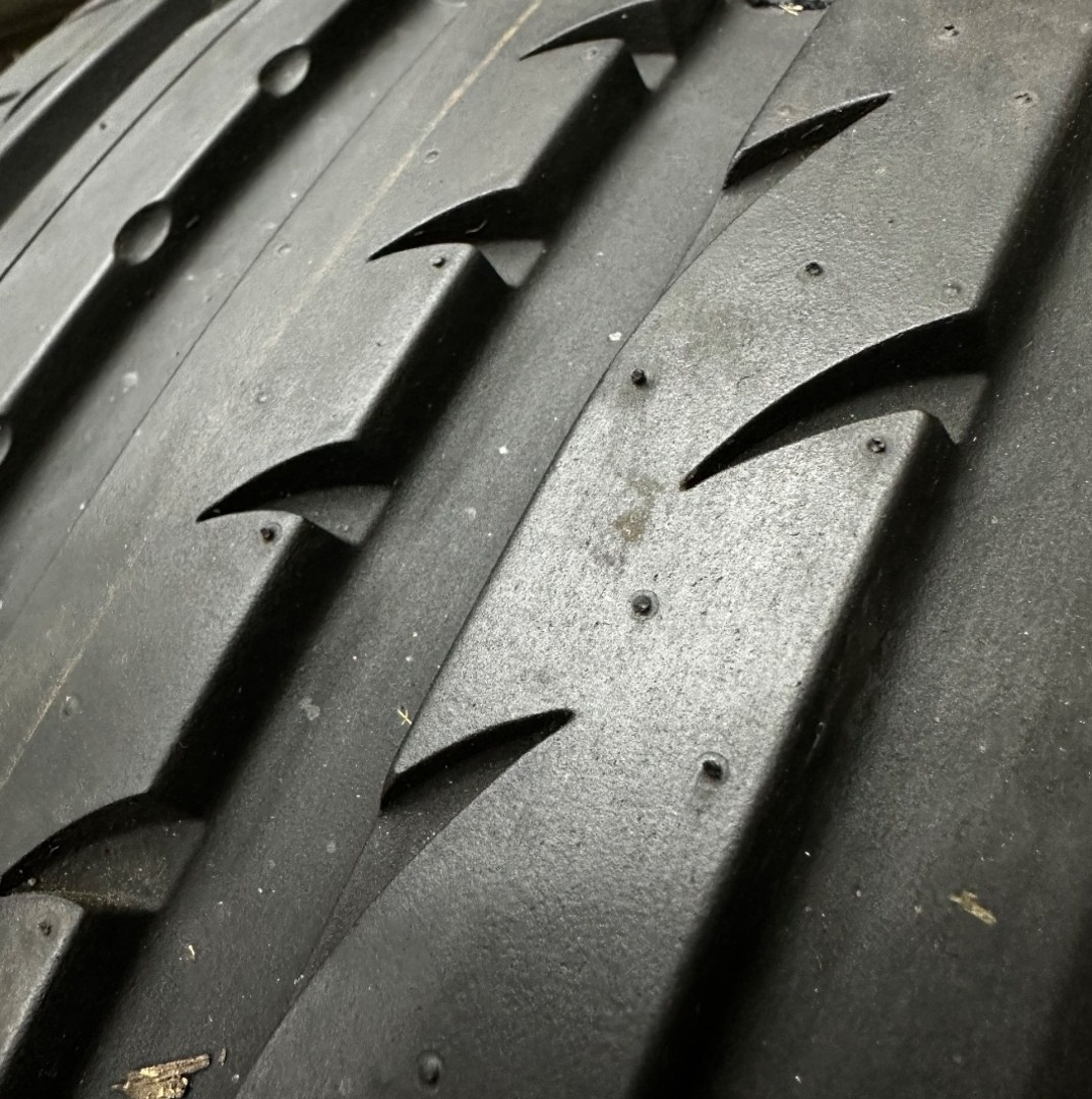 2ks pneu Nexen 235/40/18 95Y - 5