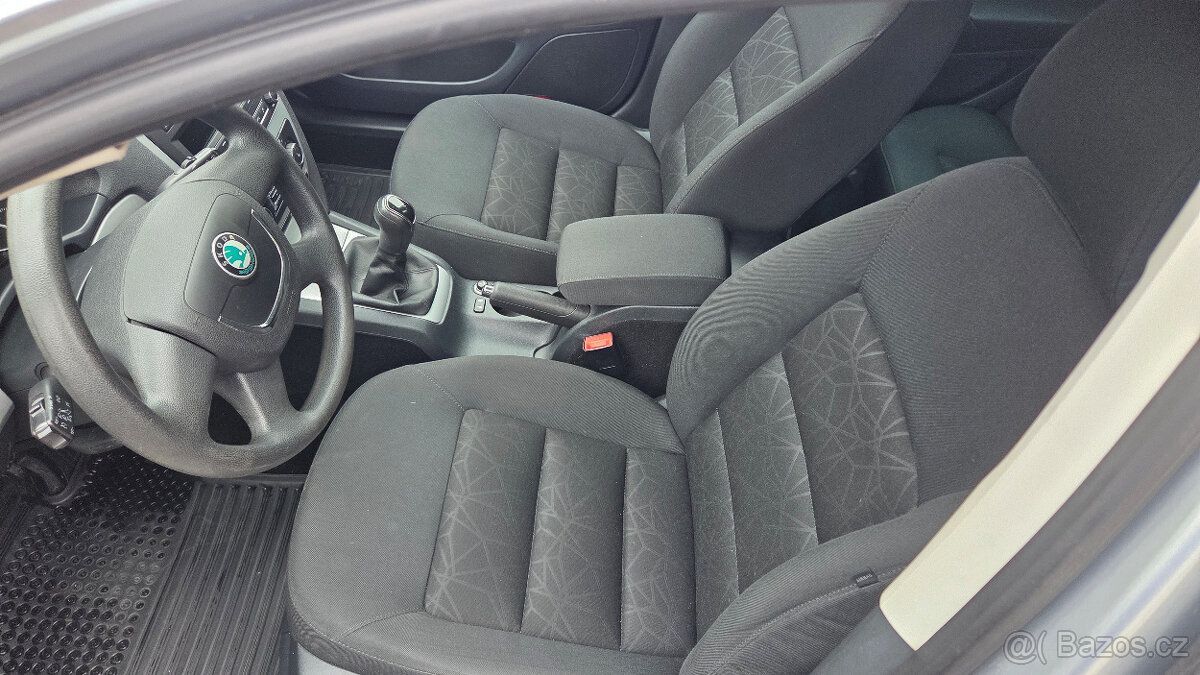 Octavia 2 Facelift 1.6 TDi 77kW 180 tkm 2012 - 5