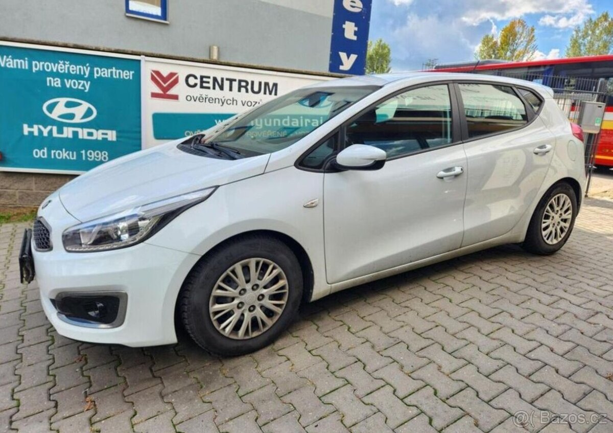Kia Cee´d 1.4-1MAJITEL-PRAVIDELNÝ SERVIS - 5