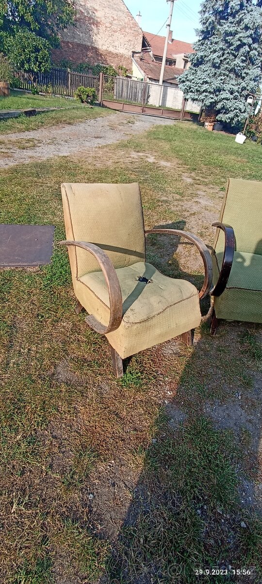 Křesla Halabala k renovaci - 5