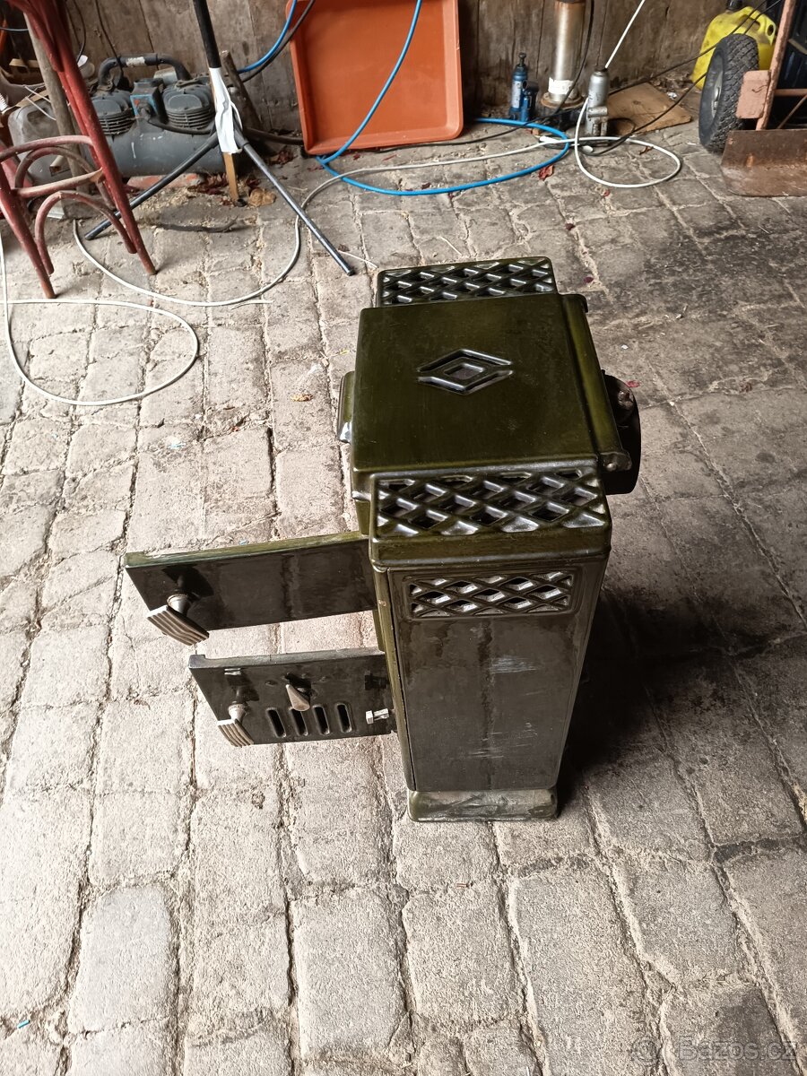 Starožitná litinová kamna - 5