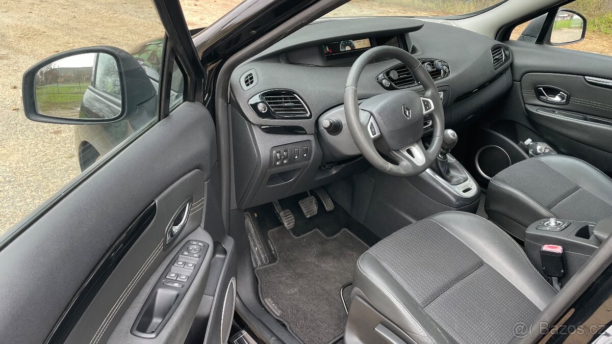Renault Scenic 1.6 dCi, 96kw, rok 2012 - 5