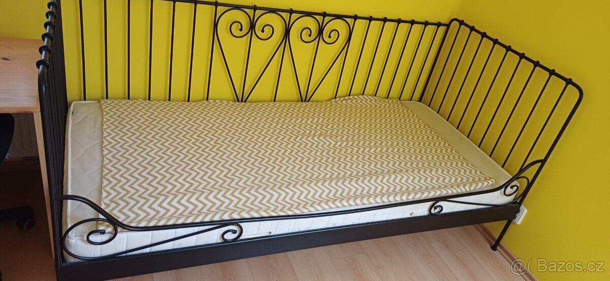 Postel kovová - 5
