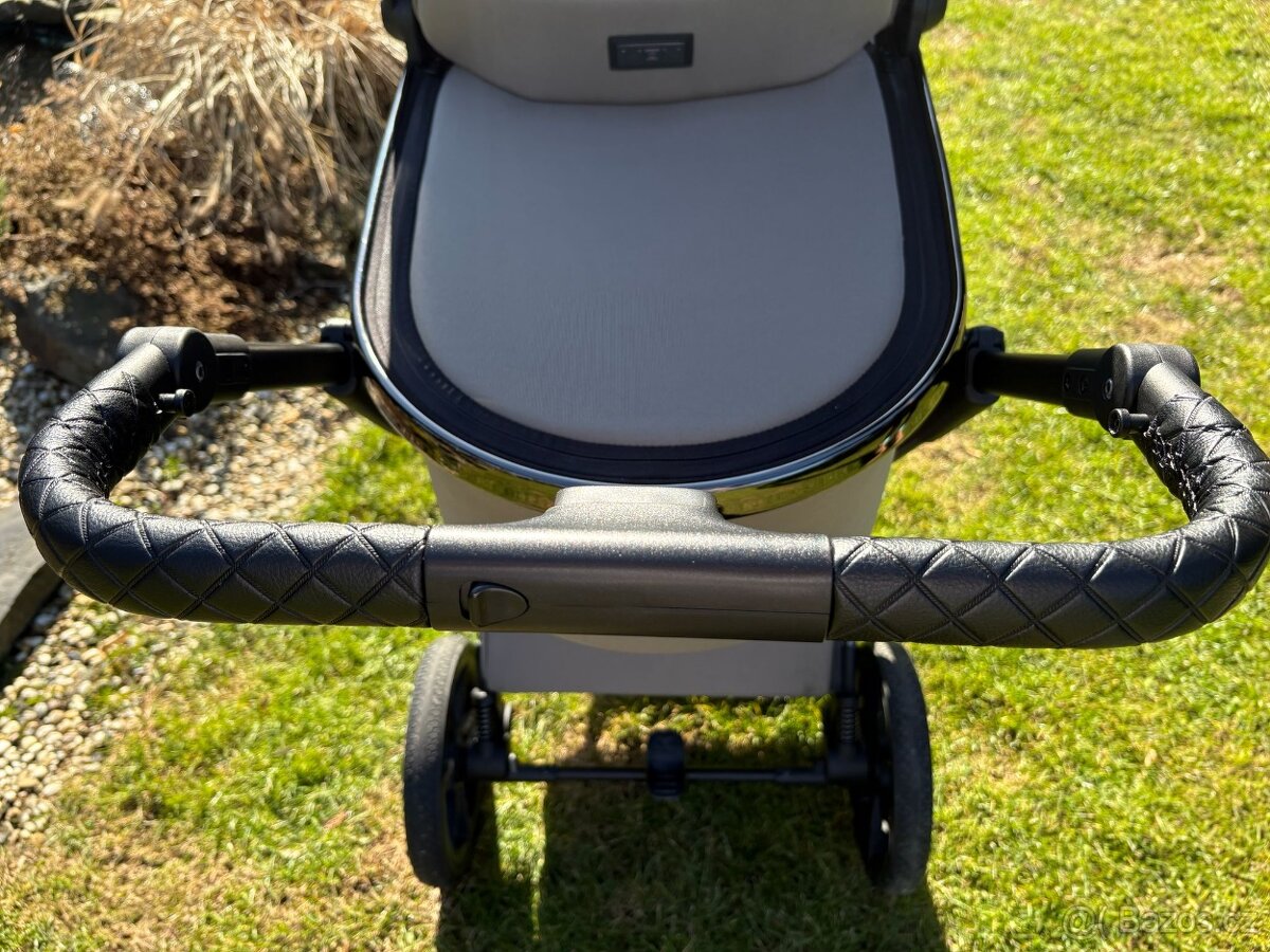 Kočárek Moon Piú 2024-set - 5