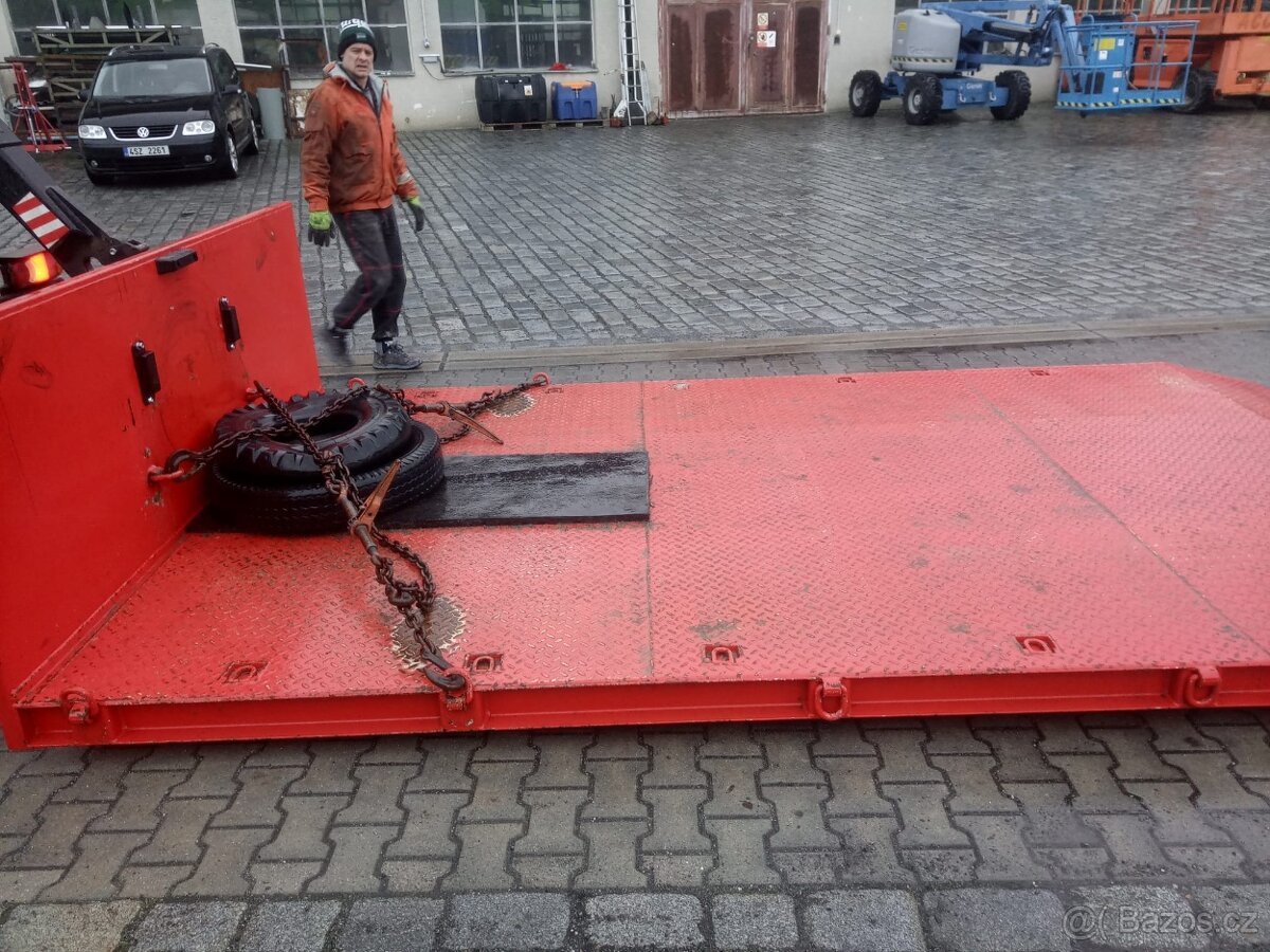 Kontejner - plato - 5