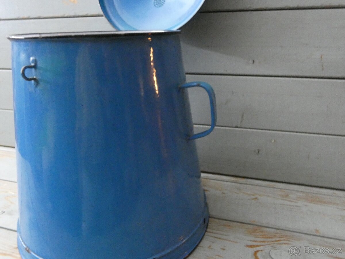 Starý hrnec na sádlo smaltovaný modrý . - 5