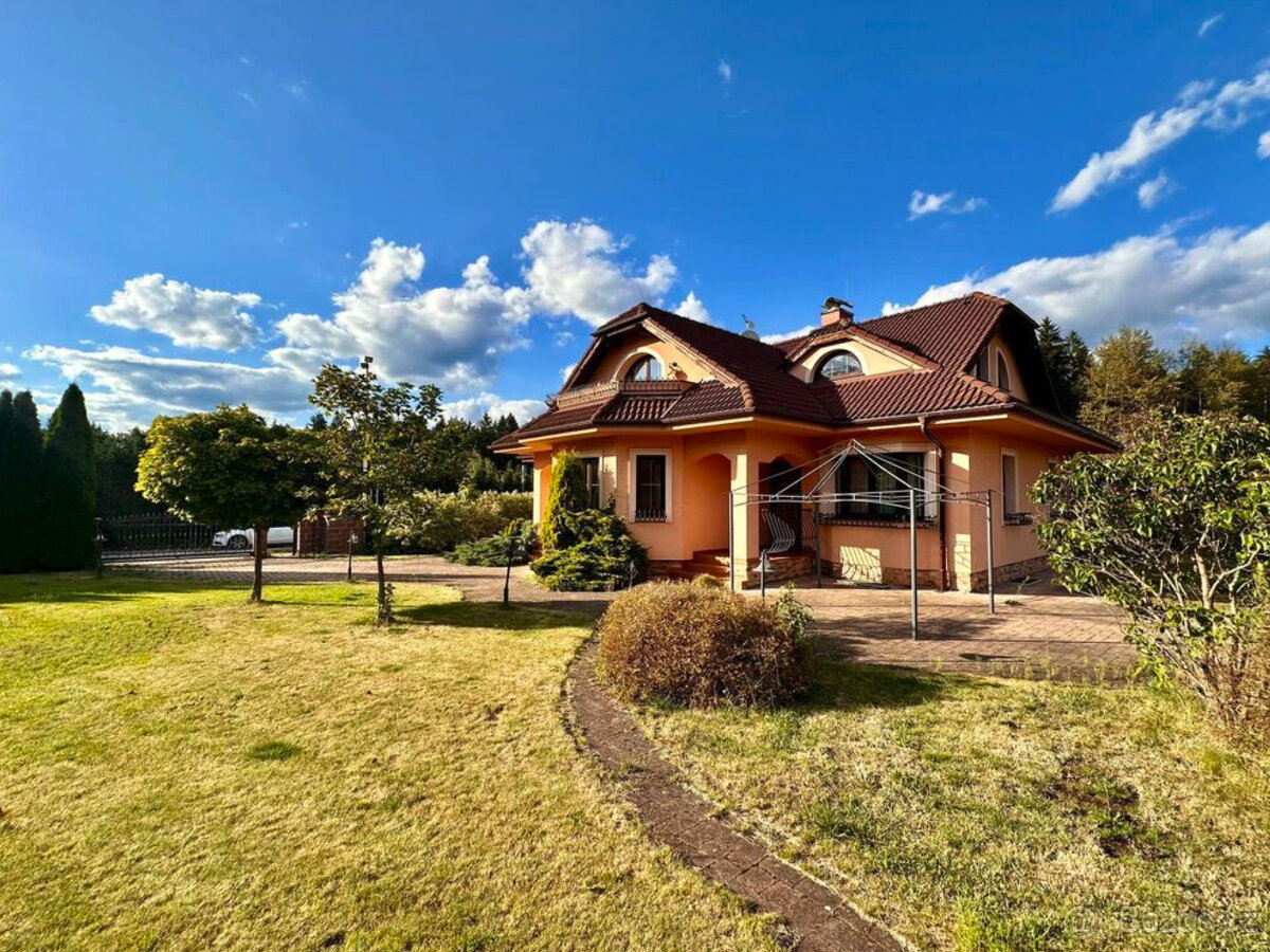 Prodej, rodinný dům, 314 m2, Karlovy Vary - Mezirolí - 5