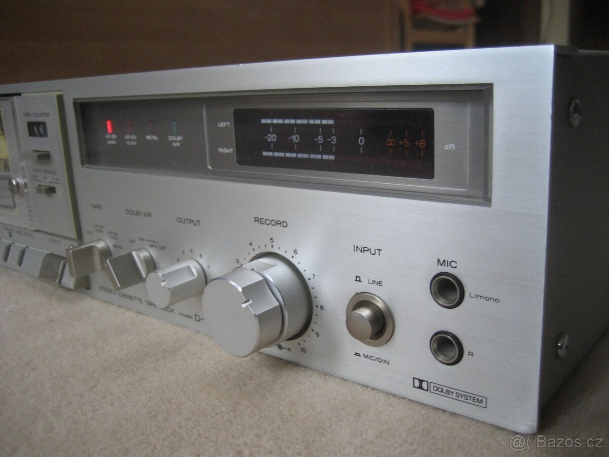 Prodám tape deck HITACHI D-75S - 5