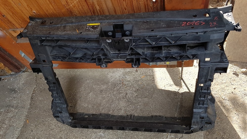 vw chladičová stěna zbytky starší golf IV golf V , Beetle - 5