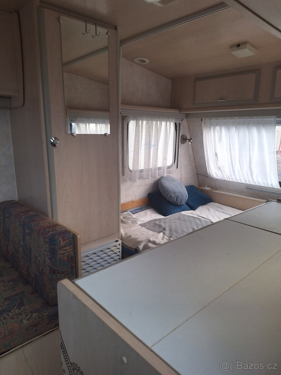 Karavan Sterckemann 395 - 5